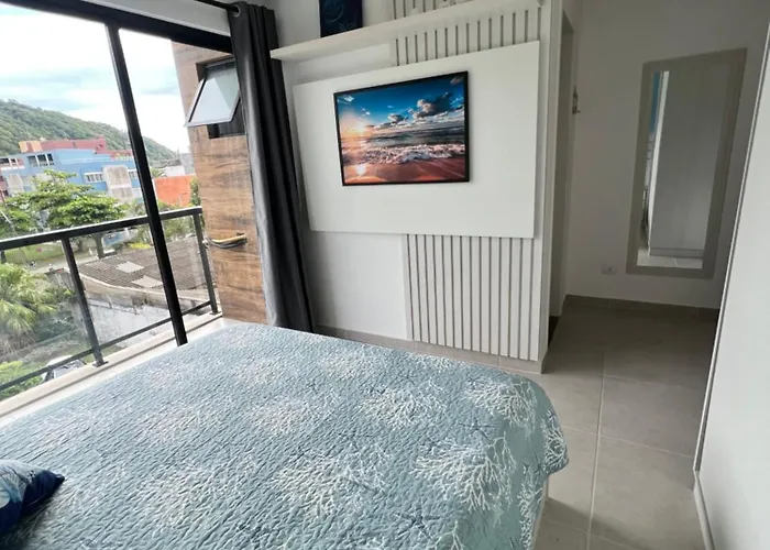 Apto Novo Com Ac 1 Quadra Da Praia Guaratuba Pr