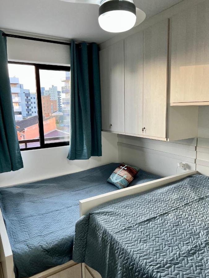 Apartment Apto Novo Com Ac 1 Quadra Da Pr
